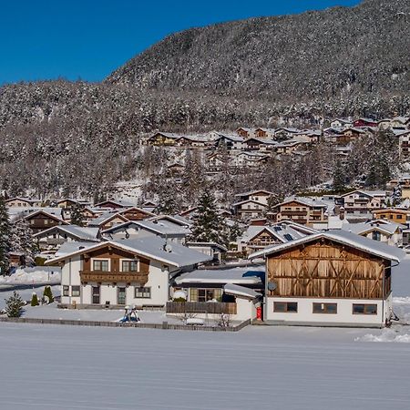 Landhaus Oetztalblick Längenfeld Buitenkant foto