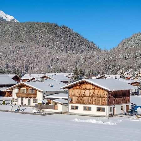 Landhaus Oetztalblick Längenfeld Buitenkant foto