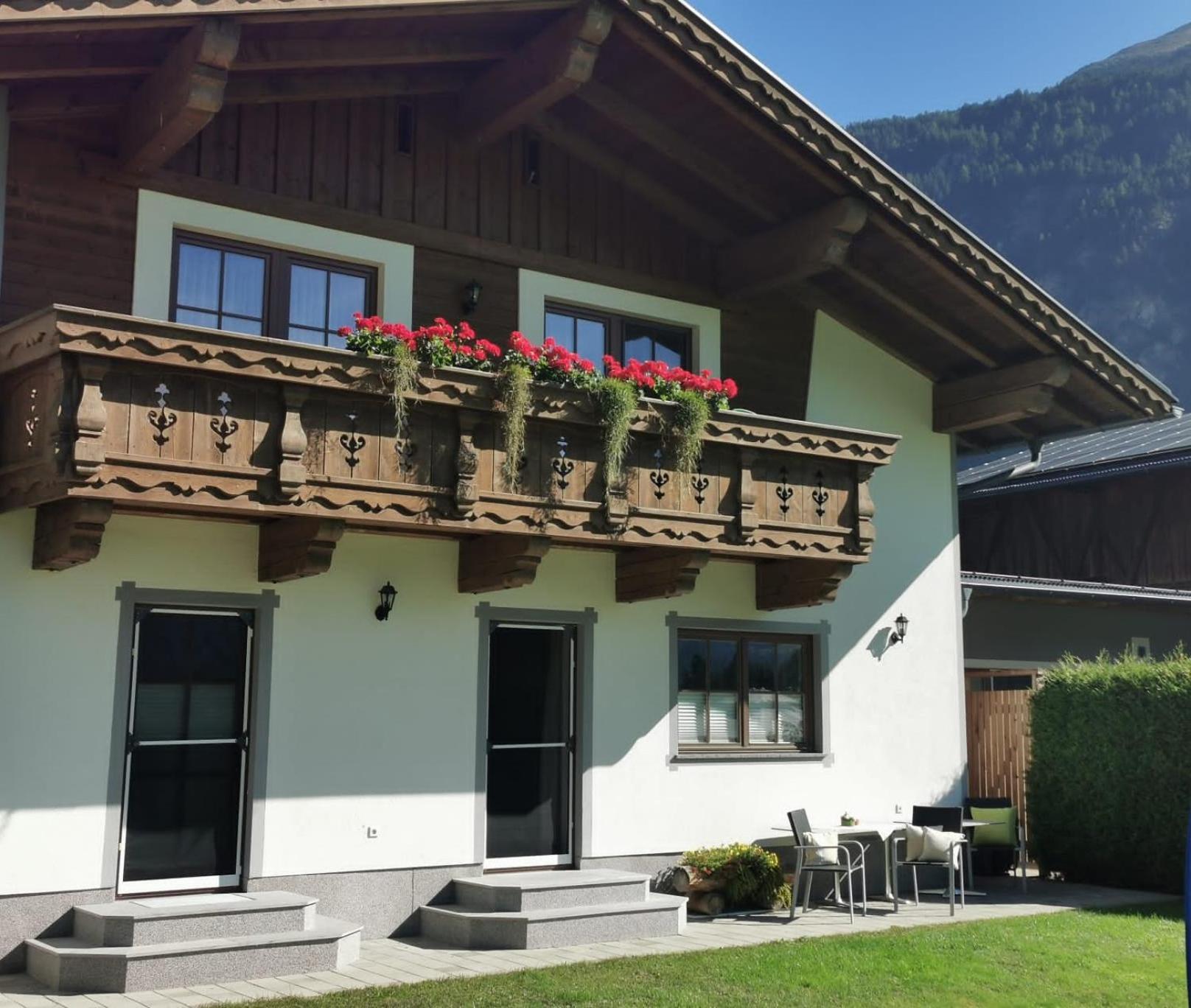 Landhaus Oetztalblick Längenfeld Buitenkant foto